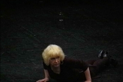 kunstgruppe GOTTLIEB mit ihrem Werk Erben der Gegenwart im Hebbel Theater Berlin, Foto: Archiv © KGGB