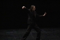 kunstgruppe GOTTLIEB mit ihrem Werk Erben der Gegenwart im Hebbel Theater Berlin, Foto: Archiv © KGGB