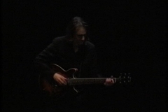 kunstgruppe GOTTLIEB mit ihrem Werk Erben der Gegenwart im Hebbel Theater Berlin, Foto: Archiv © KGGB