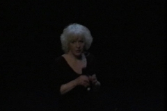 kunstgruppe GOTTLIEB mit ihrem Werk Erben der Gegenwart im Hebbel Theater Berlin, Foto: Archiv © KGGB