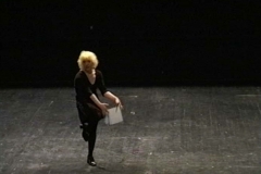 kunstgruppe GOTTLIEB mit ihrem Werk Erben der Gegenwart im Hebbel Theater Berlin, Foto: Archiv © KGGB