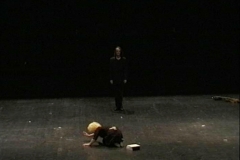 kunstgruppe GOTTLIEB mit ihrem Werk Erben der Gegenwart im Hebbel Theater Berlin, Foto: Archiv © KGGB