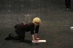 kunstgruppe GOTTLIEB mit ihrem Werk Erben der Gegenwart im Hebbel Theater Berlin, Foto: Archiv © KGGB