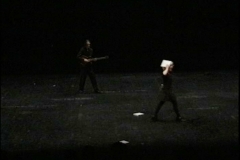 kunstgruppe GOTTLIEB mit ihrem Werk Erben der Gegenwart im Hebbel Theater Berlin, Foto: Archiv © KGGB